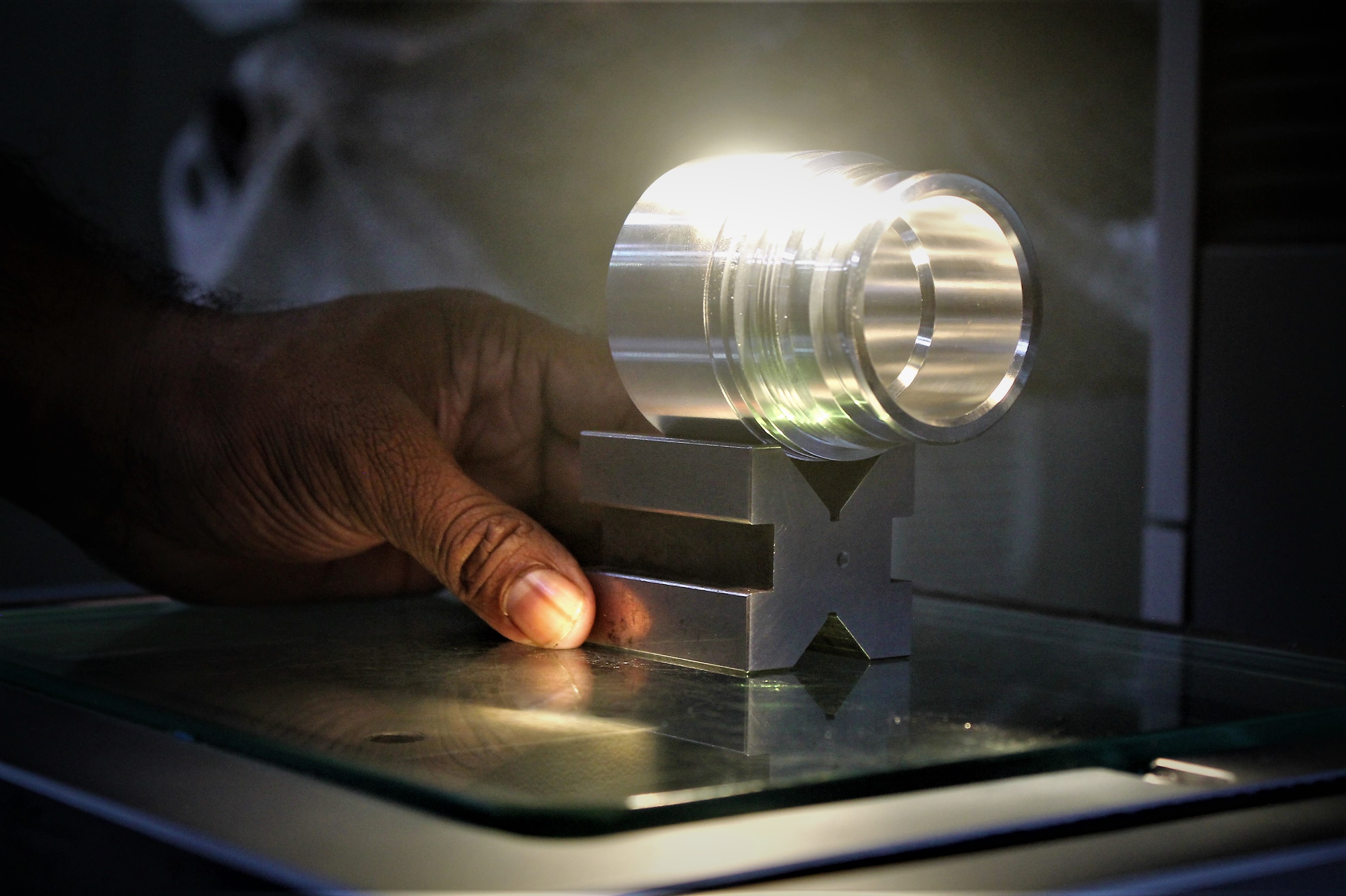 Quality – Height Gauges & Profile Projectors tile photo